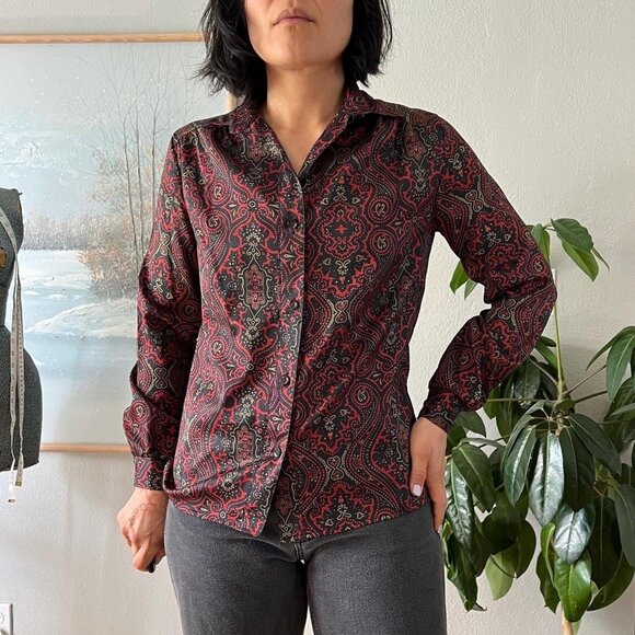 Vintage 80s long sleeve button down black red floral blouse size 6 petite - Picture 3 of 9